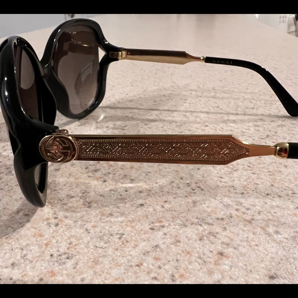 Gucci Luxury GG0076S Sunglasses
